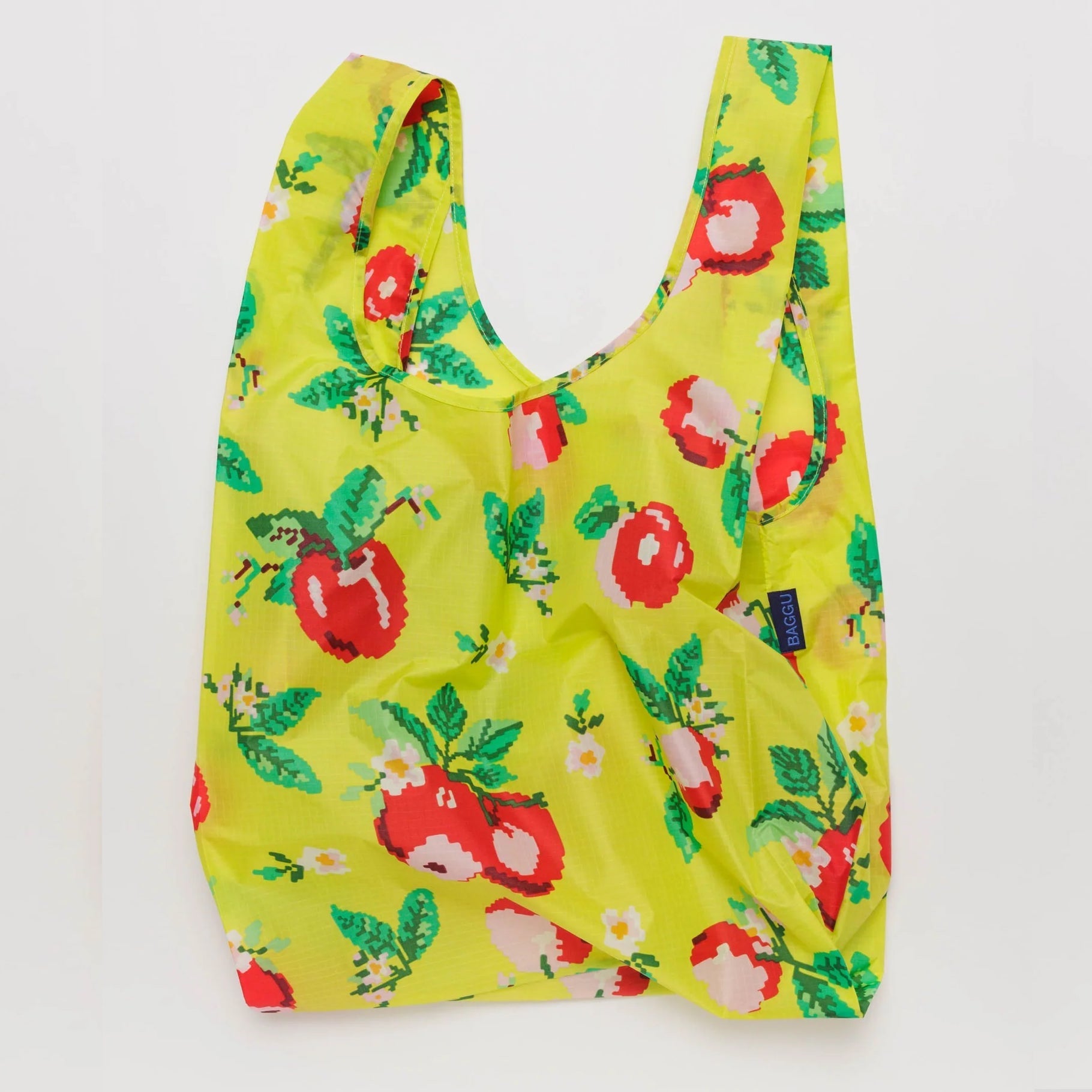 Baggu Reusable Bag - Needlepoint Apple