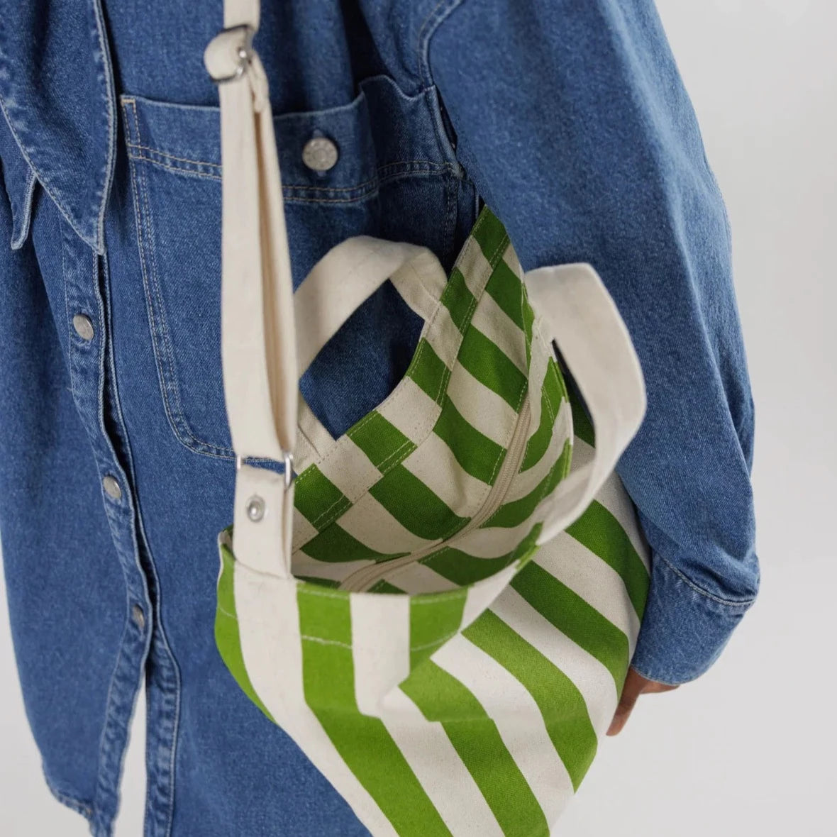 Baggu Horizontal Zip Duck Bag - Green Awning Stripe