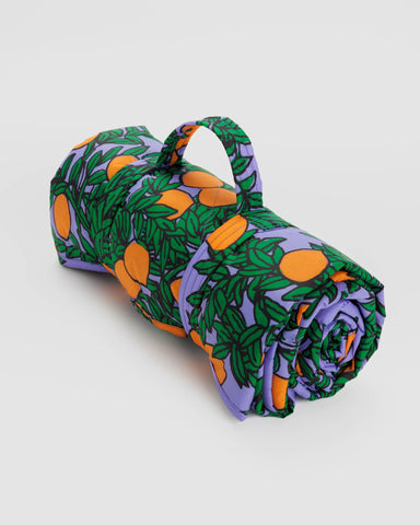 Baggu Puffy Picnic Blanket - Orange Tree Periwinkle
