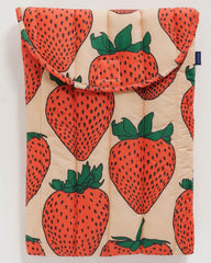 Baggu Puffy Laptop Sleeve 16" - Strawberry
